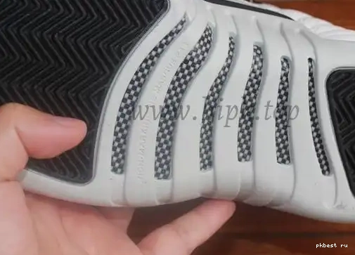 Jordan Authentic GS Air “Barons” 12 0615